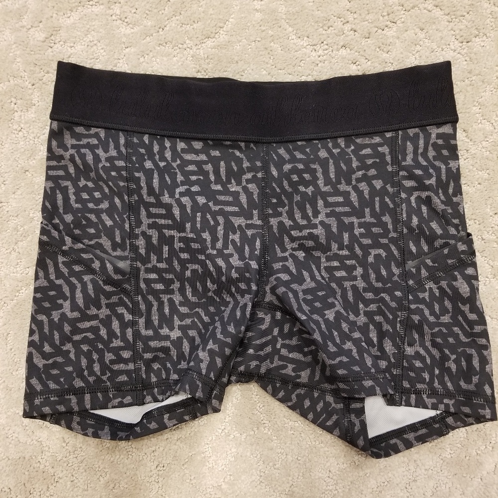 Lululemon fitted shorts